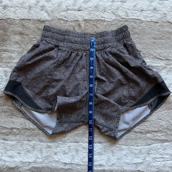 Lululemon Hotty Hot Short II *Long 4" Heather Lux Multi Black /Heathered Black - Picture 11 of 15